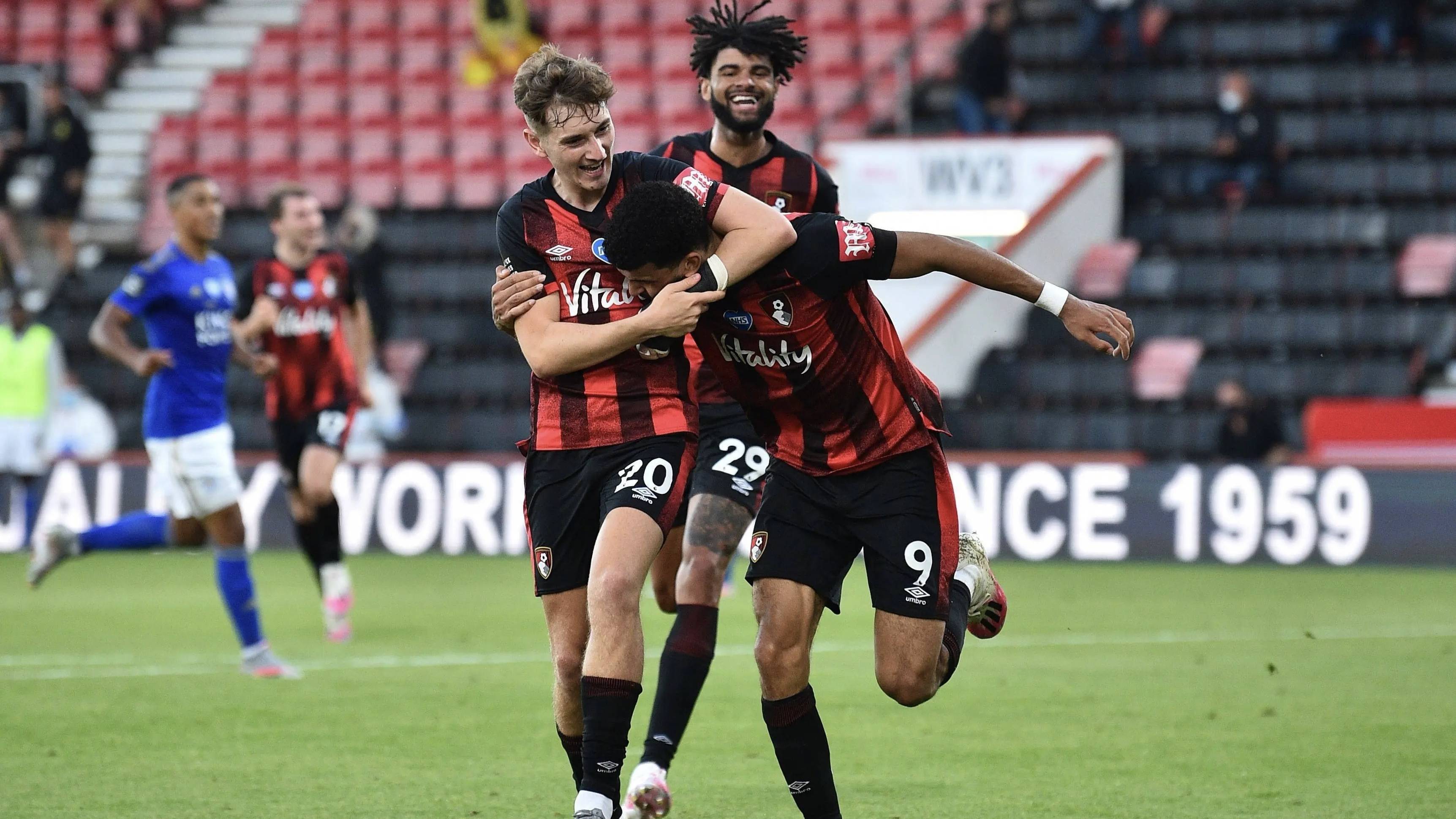 伯恩茅斯奋力主场大胜军士敦，追赶榜首的简单介绍